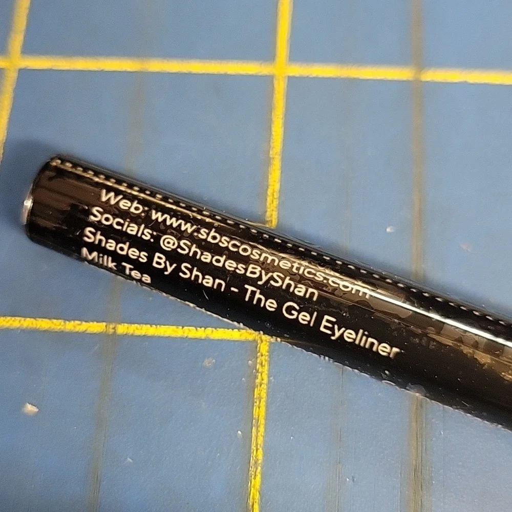 Shades By Shan Gel Eyeliner - MILK TEA New Sealed